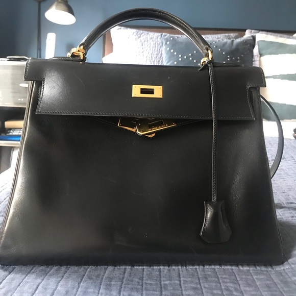 Authentic Hermes Kelly black boxcalf gold hardware - Picture 5 of 8